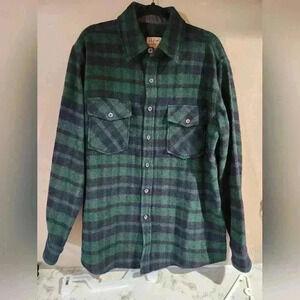 Vintage L.L. Bean plaid Men's flannel shacket green and dark blue 85% Wool sizeM